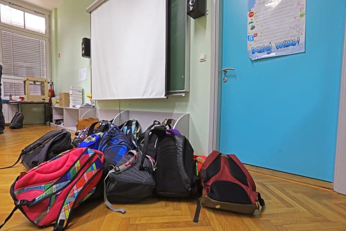 (JAVNO PISMO) Ravnatelji o drugem tujem jeziku v OŠ: Ali si želimo v izobraževanju nazadovati namesto napredovati?