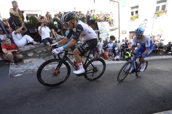 Lani na državnem prvenstvu je vozil z opornico.