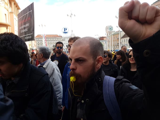 Protest v podporo hrvaškim novinarjem
