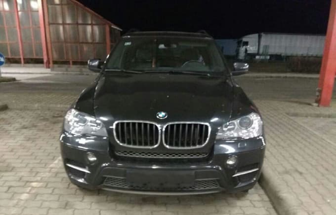 BMW X5 – ukraden v Italiji, izsleden v Sloveniji, zasežen na Madžarskem. Cilj – Romunija.
