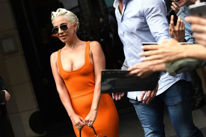 Lady Gaga ležala v stanovanju, polnem ščurkov in kokaina