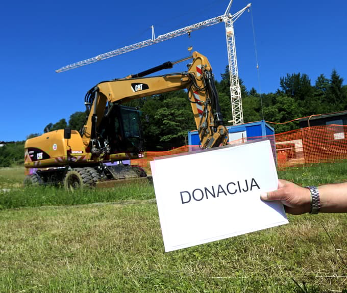 Donacije pogosto v povezavi s posli