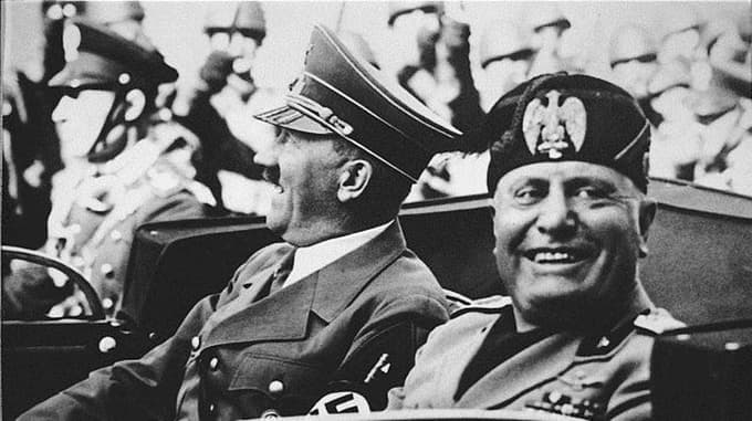 Adolf Hitler in Benito Mussolini
