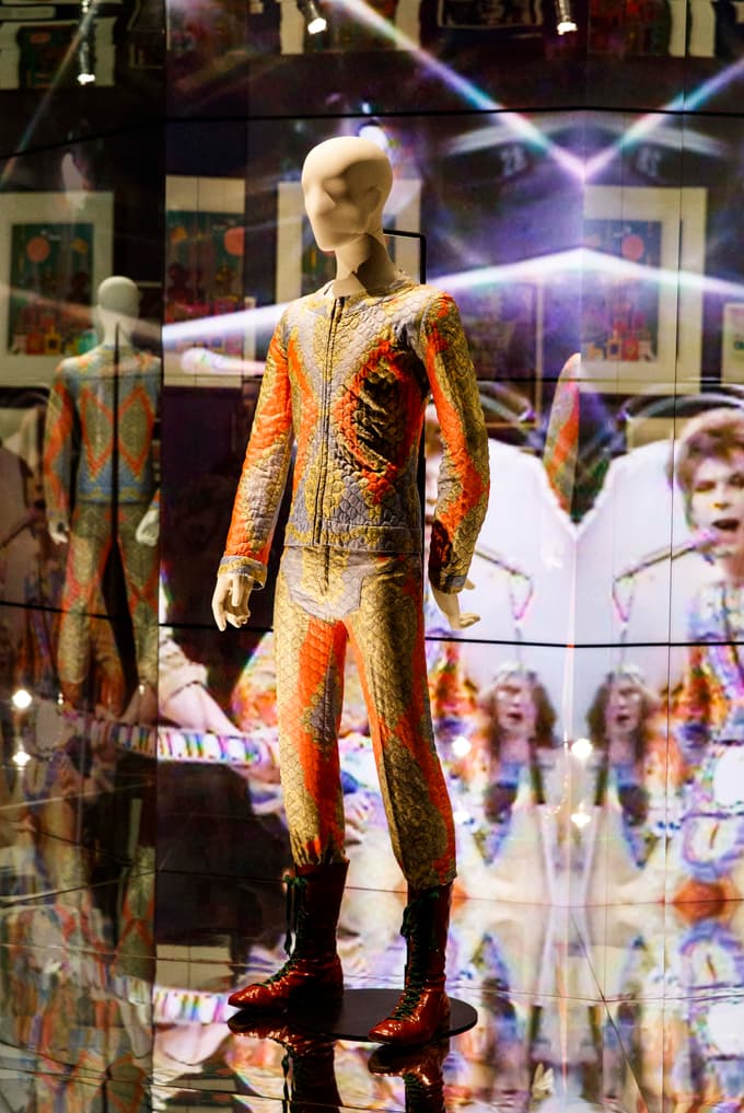 Po podobi Davida Bowieja bodo oblikovali lutko Barbie