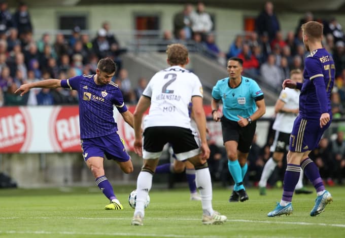 Rosenborg - Maribor.
