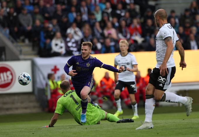 Televizijski prenos tokrat je, a sporočajo: Načrtovali smo prenos obeh tekem, vodstvo NK Maribor se je odločilo drugače
