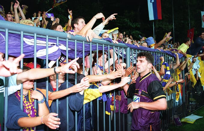 Marinko Galić se je podviga veselil skupaj z navijači.