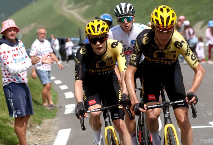 Na Tourmalet smo letos videli spodleteli poskus napada Vingegaarda na Pogačarja.