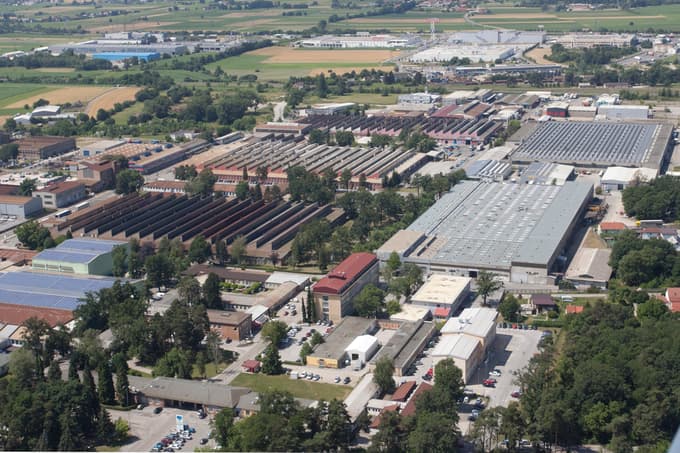 Poslovne nepremičnine so bile nekaj časa spet zanimive za kupce. 