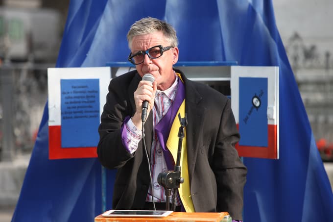 (PORTRET TEDNA) Predsednik, ki bi ukinil reklame