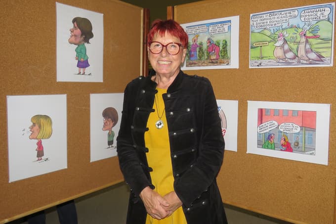 Aljana Primožič Fridauer s karikaturami in ilustracijami bogati Fredijeve aforizme. 