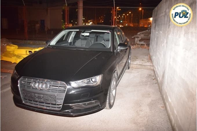 Luksuzni avtomobili na davčnem vrtiljaku. Domnevno kriminalno združbo naj bi vodila slovenska državljana