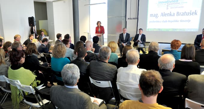 Leta 2014 je bilo odprtje prostorov Poligona v Ljubljani, ki se mora do sredine meseca izseliti iz prostorov nekdanje tobačne tovarne. Ne država ne ljubljanska občina nista izkoristili predkupne pravice, da bi prostor prešel v javno last ter ostal inkubator novih idej in ustvarjalnosti. 