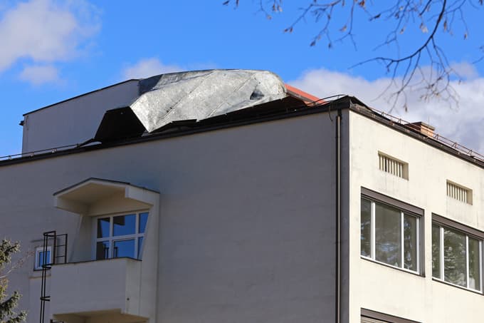 Streha na ptujski bolnišnici