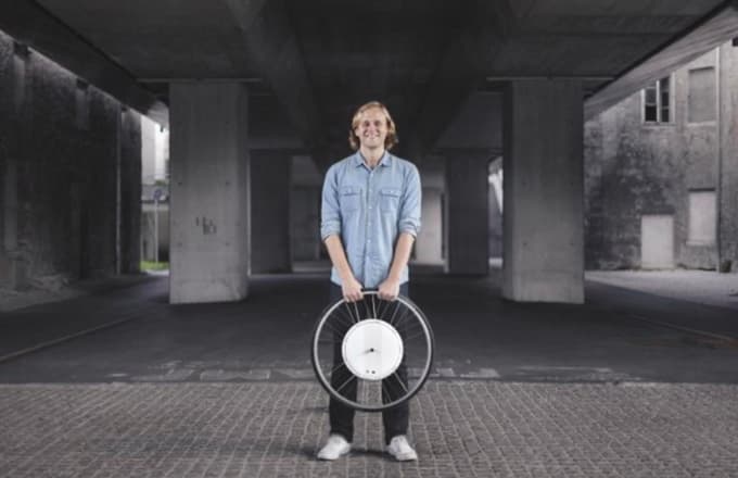 (INTERVJU) O Kickstarterju in zbranih milijonih: Slovenec, ki s svojim podjetjem v ZDA pomaga našim zagonskim podjetjem