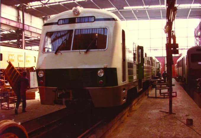 Dizelski motorni vlak 