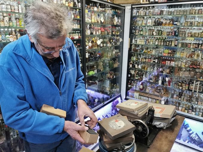 Joško Obrovnik že štiri desetletja opravlja obrt, pri kateri se enostavno moraš umazati.