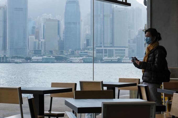 (POGLED) Covid-19 in drugi virusi sodobne družbe