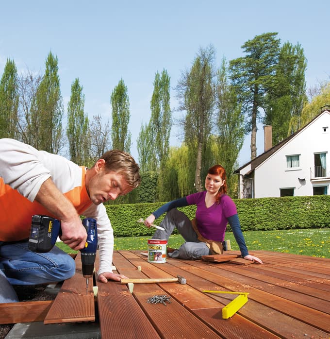 Za to, kako bomo uredili okolico hiše, potrebujemo načrt. Nekaterih del se lahko lotimo sami, pri zahtevnejših opravilih se je dobro obrniti na strokovnjake.