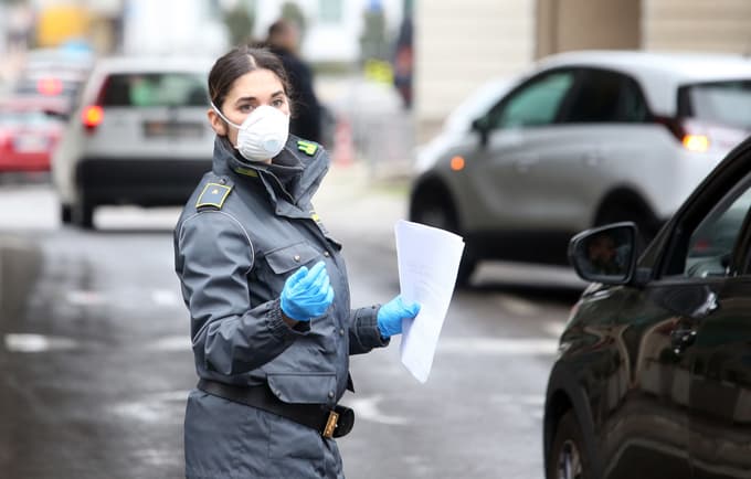 (SVET) Kitajska: Pandemija koronavirusa bi se lahko končala junija. Španija na drugem mestu v Evropi za Italijo