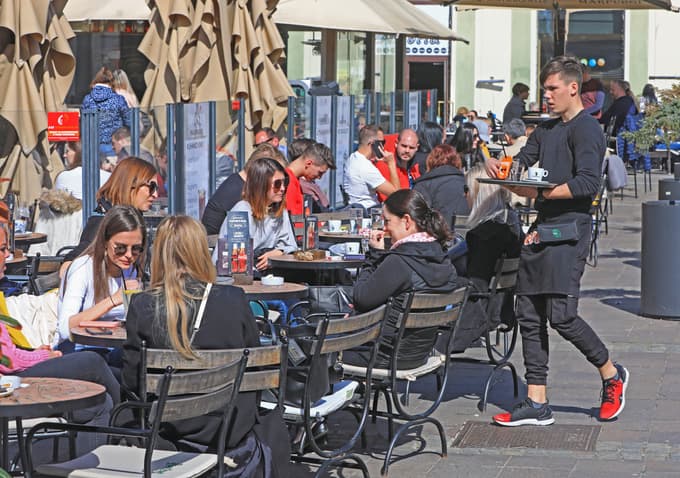 Vlada v predlogu interventnega zakona pozabila na samozaposlene?
