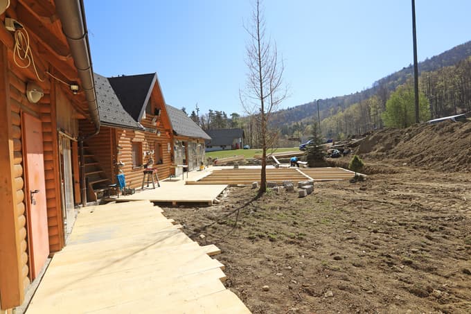 Kaj bo novega na Trikotni jasi: drugačna podoba, vsebine, terasa, igrala ...