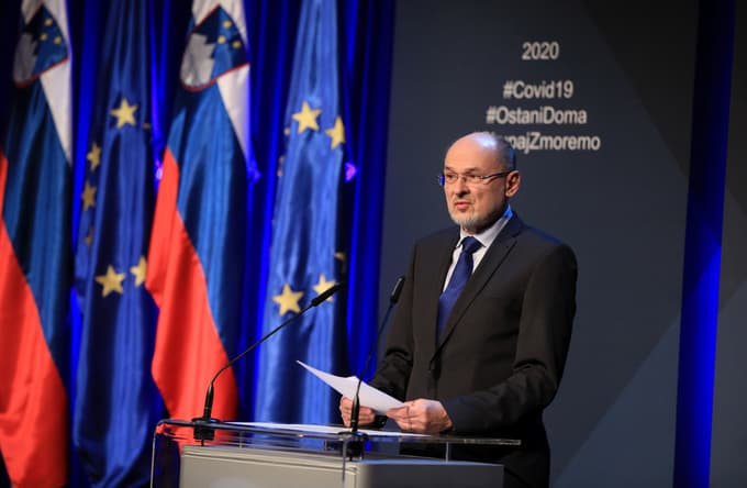 Govorec vlade Jelko Kacin