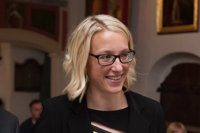 Alenka Jezernik Skudnik: "Za dvig realizacije s posebnimi programi: za preiskave z magnetno resoranco, ultrazvoke srca in ožilja, endoproteze kolka in operacije krčnih žil. "