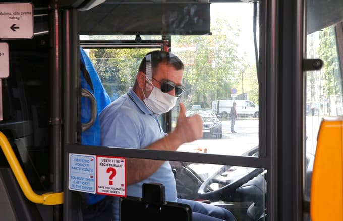 Na Hrvaškem so znova zagnali tudi mestni in primestni javni promet.