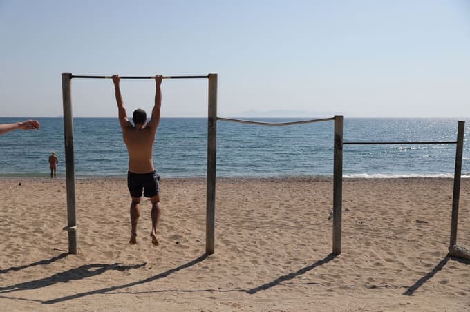 Epidemiološka slika se poslabšuje, a "Grki se zelo držijo pravil". Sezona ni ogrožena, so prepričani turistični delavci