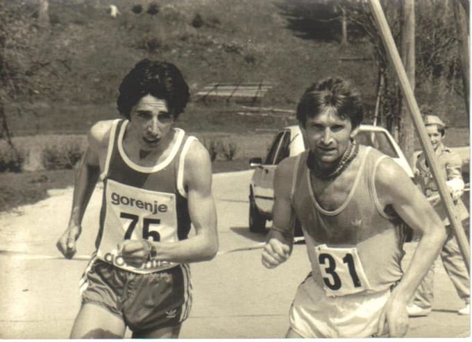 Državno prvenstvo Jugoslavije v maratonu v Velenju leta 1983: Alija Kajan in Marjan Krempl (desno)