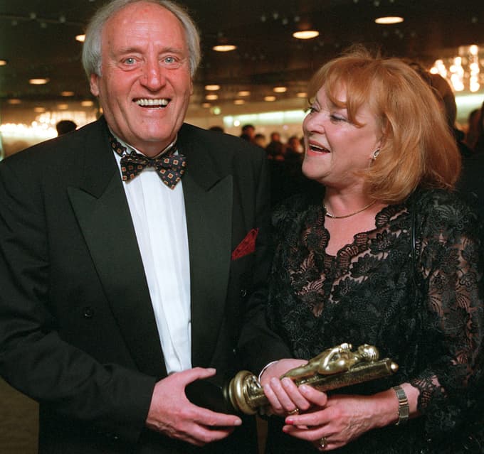Zlati par. Mojmir in Majda Sepe leta 2000, ko je on prejel viktorja za življenjsko delo.