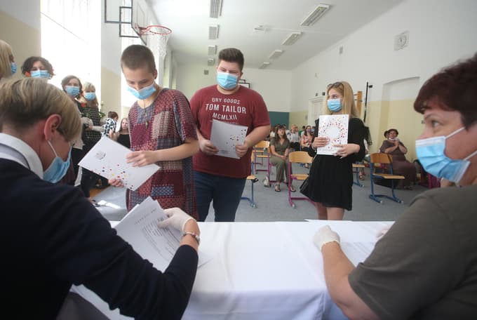 Podelitev maturitetnih spričeval na mariborski III. gimnaziji