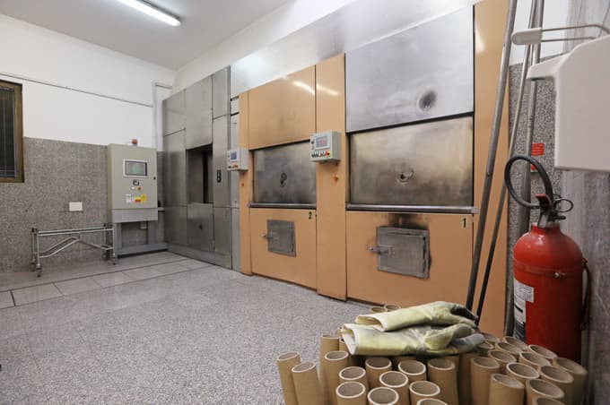 Gorenje v peči traja od ure in pol do dveh ur.