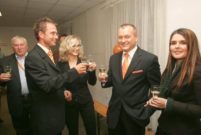 Janja Viher je bila leta 2006 vodja volilnega štaba Franca Kanglerja.