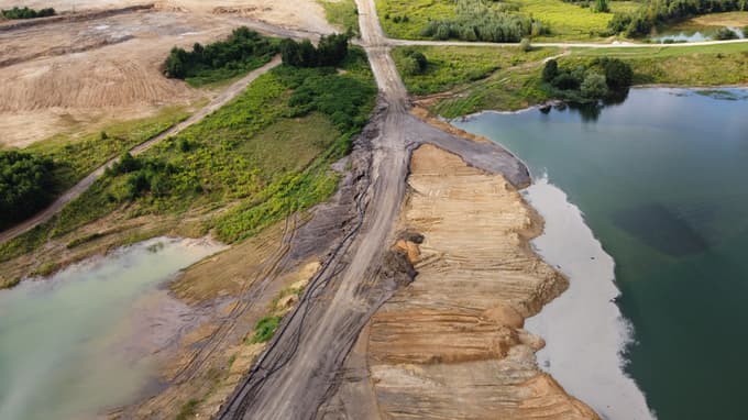 Pregrada z jezerci med Velenjskim in Šoštanjskim jezerom