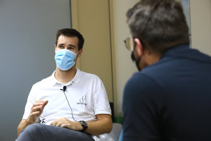 (AVDIO) Grema na kafe z Blažem Kopičem: Ko vesla po Dravi, je Maribor njegov