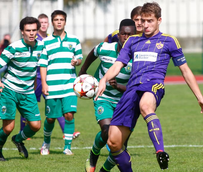 Nik Lorbek je za Maribor igral v mladinski ligi prvakov, v članski konkurenci pa se je uveljavil v Muri.