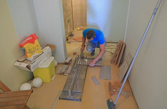 V dijaškem domu poteka tudi prepotrebna obnova sob in sanitarij.