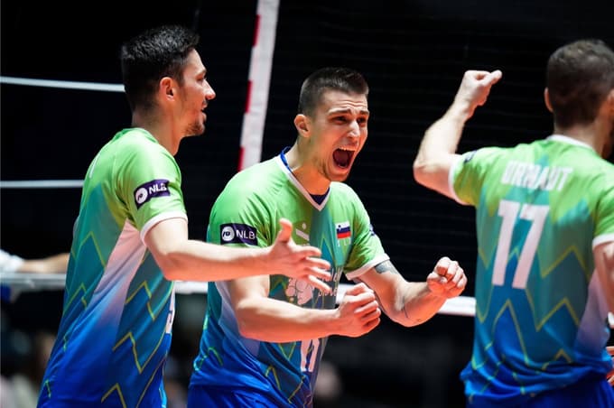 Šampionska generacija: Dejan Vinčić, Klemen Čebulj in Tine Urnaut