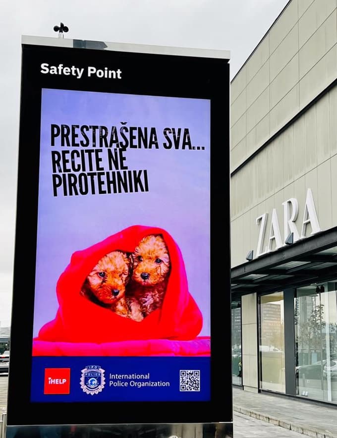 IPO deluje tudi preventivno, na tem plakatu opozarja na nevarnost uporabe pirotehničnih sredstev, saj so žrtve poleg ljudi tudi živali.