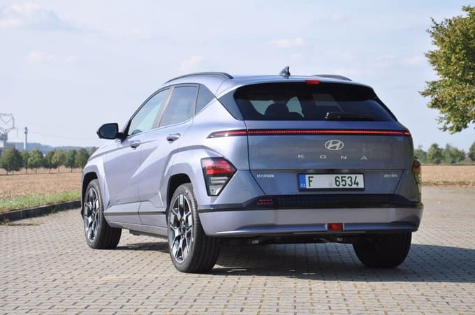 Letos nameravajo pri nas na ceste poslati nekaj več kot 300 vozil.