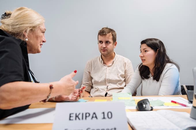 Ekipa podjetja s vključitvijo v program P2 prejme tudi dragoceno mentorsko podporo.