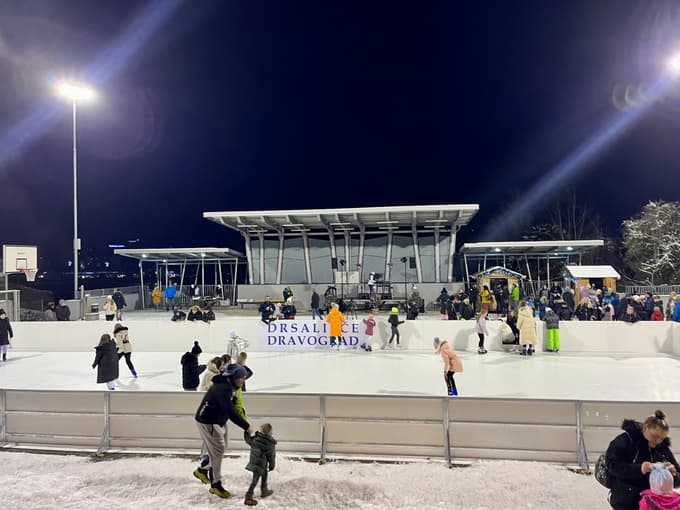 So edini na Koroškem, ki imajo drsališče. 