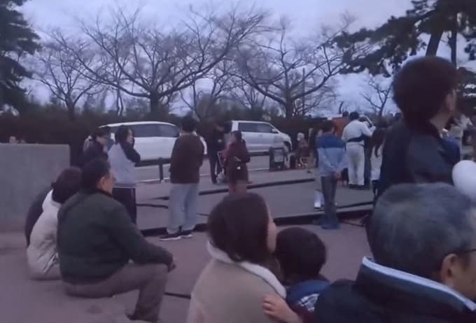 (FOTO in VIDEO) Poglejte trenutek, ko je Japonsko stresel potres z magnitudo 7,6
