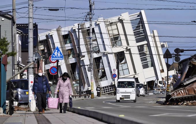 Japonsko je že januarja stresel silovit potres. 