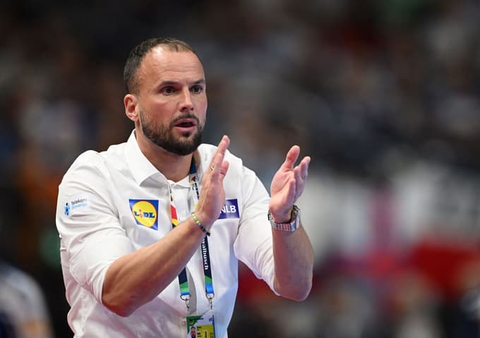 Zgodovinska priložnost za slovenski rokomet