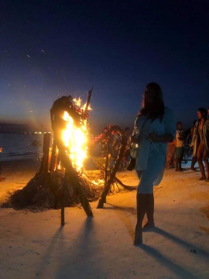 Do morja in plaže je le par minut hoje. 