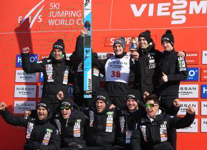 V šampionski slovenski reprezentanci se res nikdar ne ve, s katere strani bo udarilo.