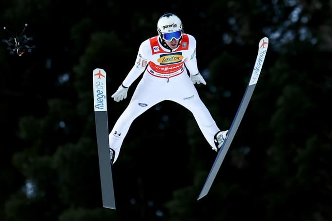 Na vsaki tekmi na letalnici v Oberstdorfu doslej je zmagal.